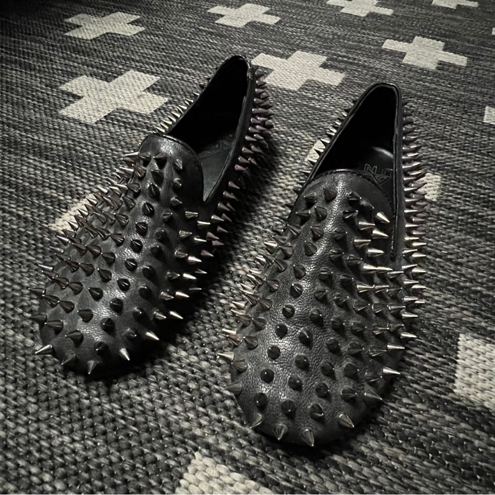 UNIF Hellraisers — US W7